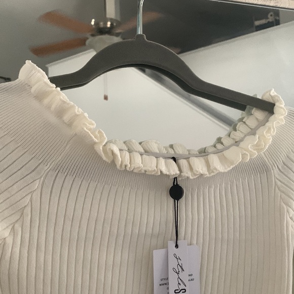 Petal & Pup blouse with tags! - Picture 3 of 3